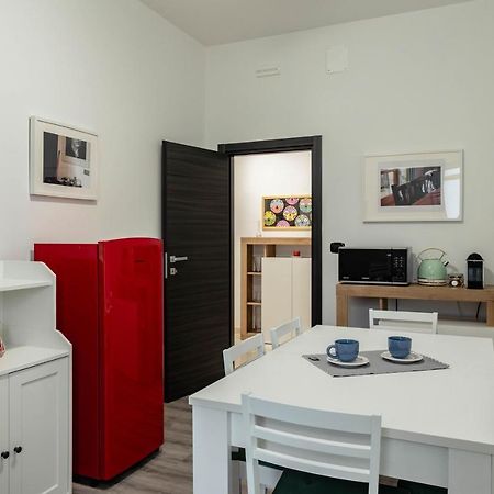 Caliph House 128 Apartment บารี ภายนอก รูปภาพ