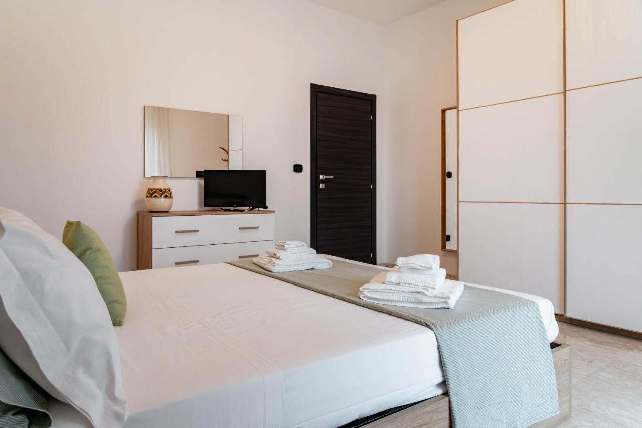 Caliph House 128 Apartment บารี ภายนอก รูปภาพ